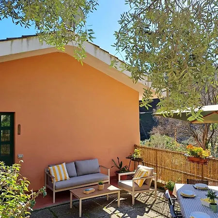 Semesterbostad Casa Mar'cellina - Tenuta Calano Celle Ligure